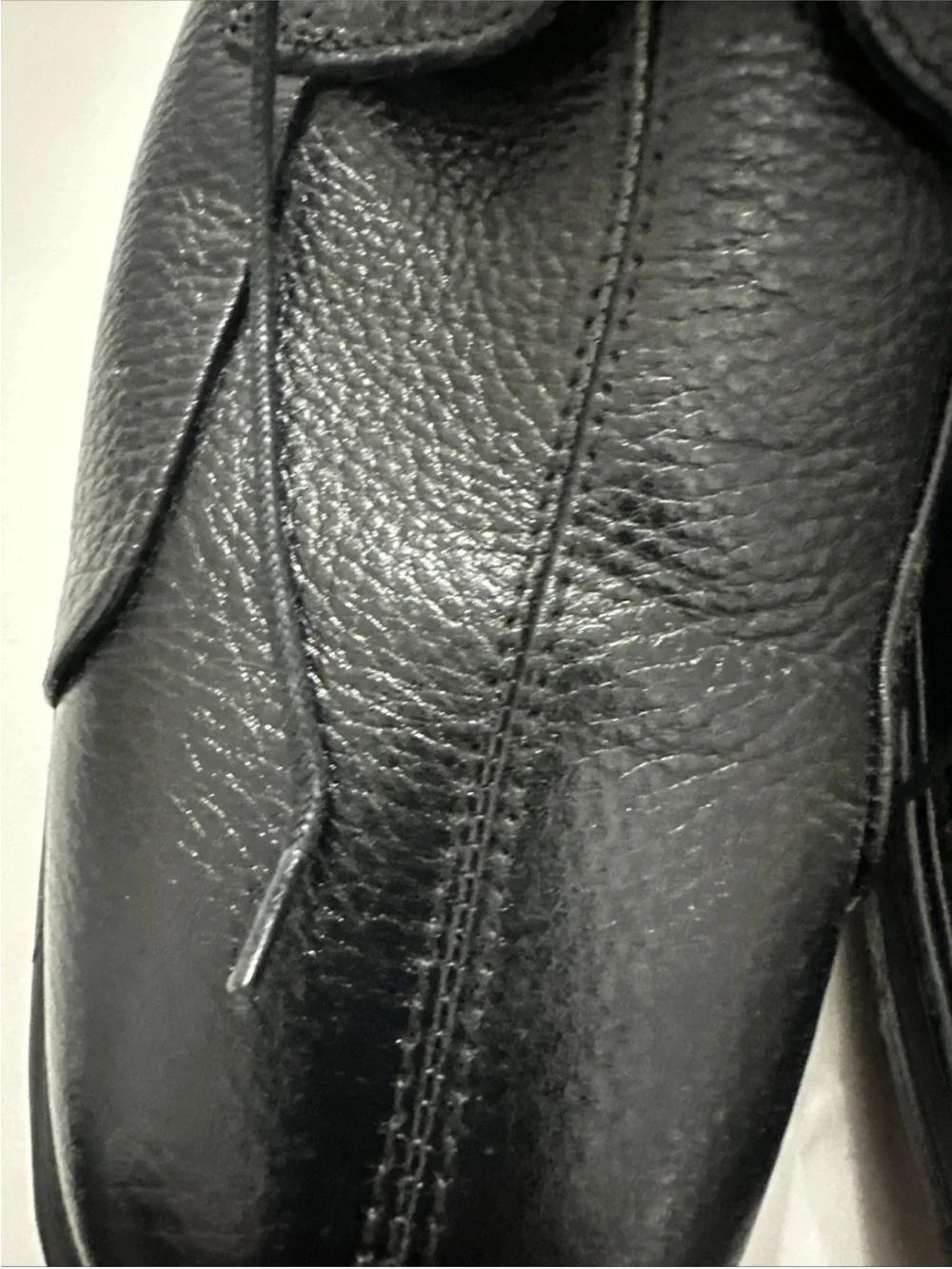 Studio belvedere bay men derby